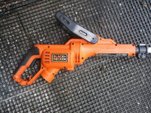 Black & Decker GH3000 Curved Shaft Electric Edger/Weed Eater - Missing Head