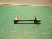 527262002/525814001 Pad No-Mar & Lower Lock Arm Off Ryobi P360 Cordless Stapler