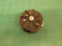 522926001 STRING HEAD off a Ryobi RY40022 String Trimmer/Edger Attachment