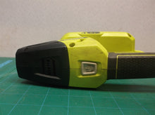 Ryobi P705 18V Li-Ion Cordless Flashlight Rotating Head 130 Lumens GU19261D018472