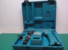 Makita Cordless Driver Drill 6095D 9.6V 3/8" Charger Case no Battery