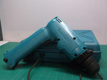 Makita Cordless Driver Drill 6095D 9.6V 3/8" Charger Case no Battery