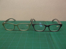 lot of 2 joy Mongano reading glasses +2.00 purple & shamoain dg2