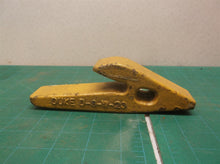 John Deere 23 series weld on tooth adapter
