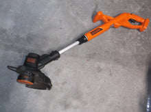 Black & Decker LST201 String Trimmer / Edger Cordless tool only 20V