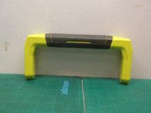 lid handle off a Ryobi P3240id 18-Volt ONE+ 3 Gal. Project Wet/Dry Vacuum