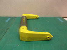 lid handle off a Ryobi P3240id 18-Volt ONE+ 3 Gal. Project Wet/Dry Vacuum