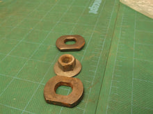 Black & Decker- LE 750 093914-00 Nut & washer X2#243797-00