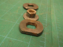 Black & Decker- LE 750 093914-00 Nut & washer X2#243797-00