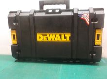 Dewalt DWST08130 Tool box broken clip for upper container