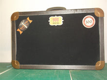 Giggles International Halloween suitcase Illuminated led talking skull