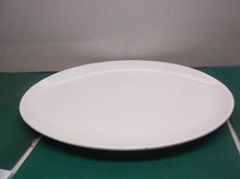 Target Threshold White Porcelain Large Oval Serving Platter 15-1/4 X 12-1/4