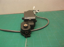 MOTOR for the BRUSH ASSEMBLY off Hoover fh40163 FLOORMATE DELUXE FLOOR CLEANER