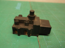 663236-00 Switch from a DEWALT D26676 PORTABLE HAND PLANER