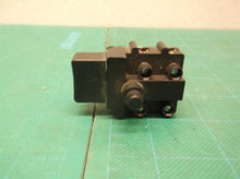 663236-00 Switch from a DEWALT D26676 PORTABLE HAND PLANER