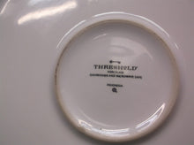 Threshold Modern Serving bowl, 10", Porcelain White 139 Oz