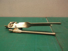 EKCO Miracle Can Opener 885 Vintage