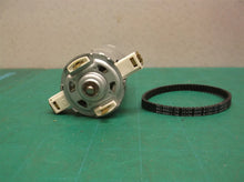 foot motor & belt off a Shark UV440 26 Upright Vacuum Cleaner