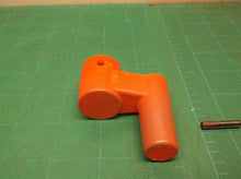 Crank handle with pin off a Black & Decker SB225 Workmate Shopbox