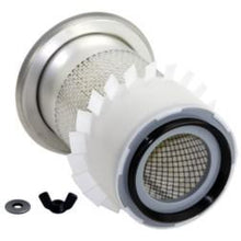 2477 NAPA Gold Air Filter w/ Fins
