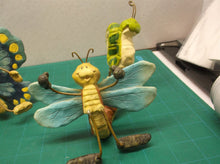 Lot of 6 poseable yard bugs
