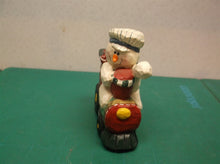 Eddie Walker Figurine Snowman Toy Train ds1