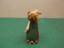 Eddie Walker Figurine Yay Angel ds1
