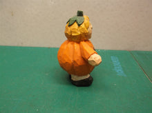 Eddie Walker Figurines Trick or Treat Pumpkin Costume ds1