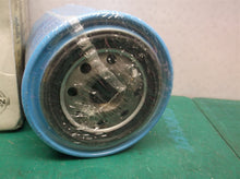 Genuine Nissan 15208-H8904 OEM Oil Filter fs1