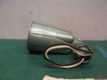 BELL ELECTRIC DELUXE LAMPHOLDER #3330 series 2 150w max par 38