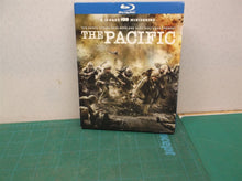 The Pacific (Blu-ray Disc, 2010, 6-Disc Set)