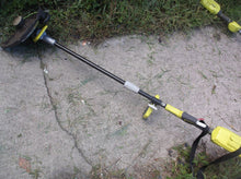 RY40001B POWER HEAD W RY40022 STRAIT SHAFT WEED EATER HEAD 40V