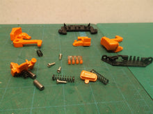 R840085 R840087 BATTERY LATCH KIT
