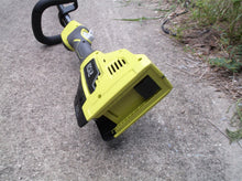 Ryobi RY40007VNM Straight Shaft Tool Only 18V Cordless String Trimmer 212D010080