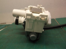 DC97-17999M OEM Drain Pump Assembly Primeswift Washer Rep AP6049781 PS12072650