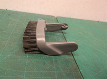 Flip out brush for a BLACK+DECKER Dust buster Handheld Vacuum hlva320j