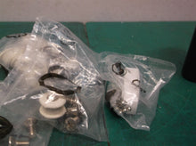 assorted parts from a Hunter 51309 Ridgefield 44-in Ceiling Fan