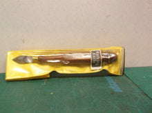 Gladstone tools marking knife