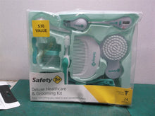 Safety 1st Deluxe Healthcare and Grooming Kit Green IH437 24 Pieces