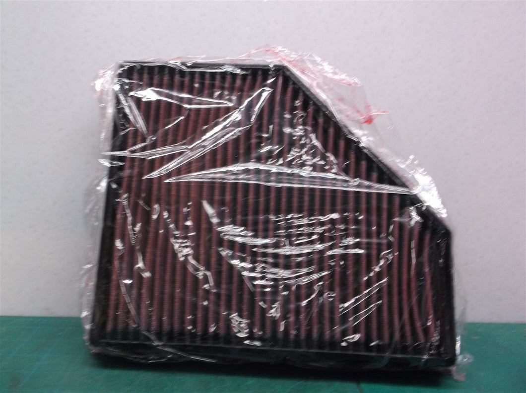 33-3136 K&N REPLACEMENT AIR FILTER slightly bent