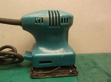 Makita BO4552 Finishing Finish Pad Sander 1/4 Sheet Bare Tool