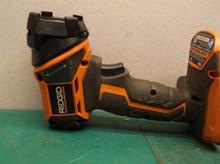 RIDGID R8693 Gen5x 18V Cordless LED Flashlight Tool Only AS18362D045547