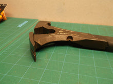 Dead On Tool Dry Wall Wrecking Bar 17 1/2" Demolition utility bar hammer