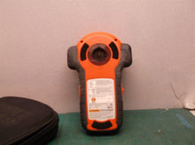 Black & Decker Bulls Eye Laser Level Stud Finder BDL100S