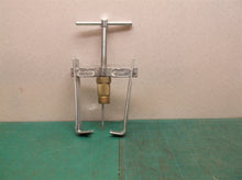 Superior Tool Faucet Handle Puller with one attachment