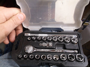 Autocraft 22 PC 1/4" Drive Ratchet Socket Set AC333