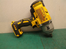 DEWALT DCF899 20V MAX XR Cordless Brushless 1/2" High Torque Impact Wrench dj311