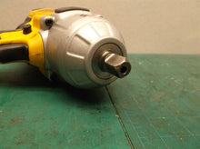 DEWALT DCF899 20V MAX XR Cordless Brushless 1/2" High Torque Impact Wrench dj311