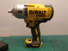 DEWALT DCF899 20V MAX XR Cordless Brushless 1/2" High Torque Impact Wrench dj311