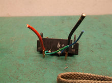 battery connector off a Dewalt DCE100 20v Blower